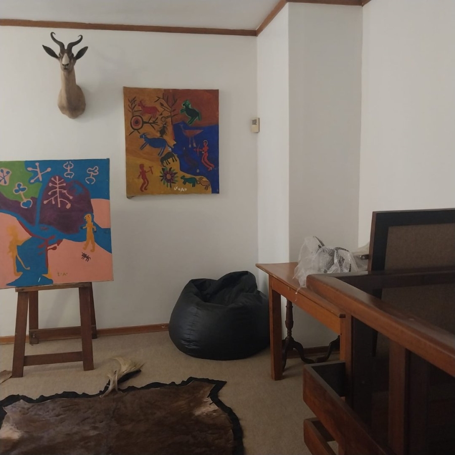 5 Bedroom Property for Sale in El Toro Park Northern Cape